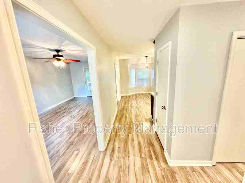 5100 Brightridge Ln - Photo 3 of 28