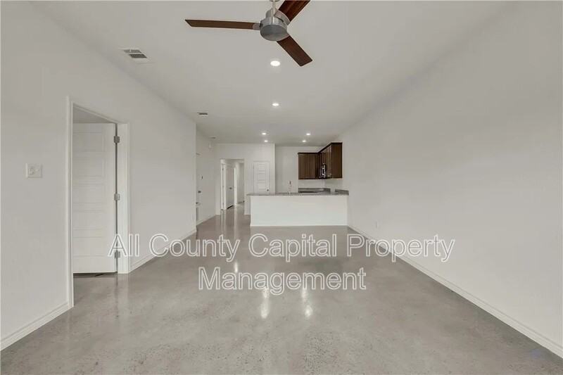 1125 Lindsey Dr - Photo 2 of 15