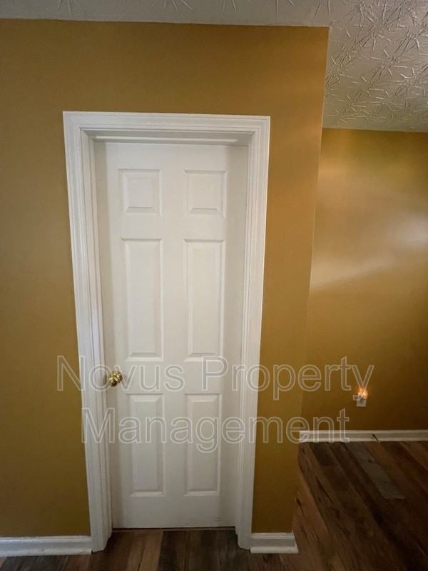 363 Arrowhead Drive - Photo 7 of 35