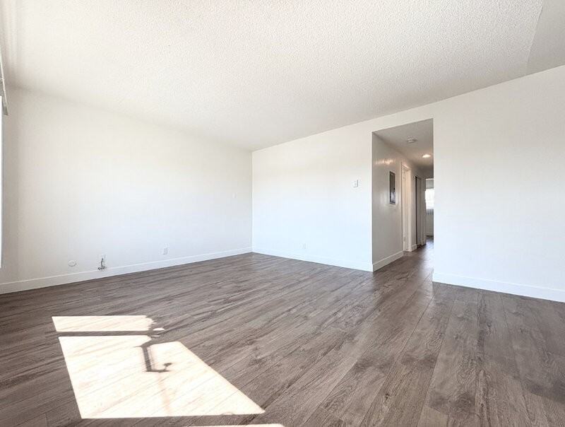 820 Oakwood Street #3 - Photo 3 of 22