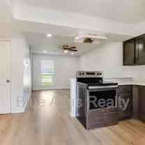 408 Noble Ave #C - Photo 1 of 1