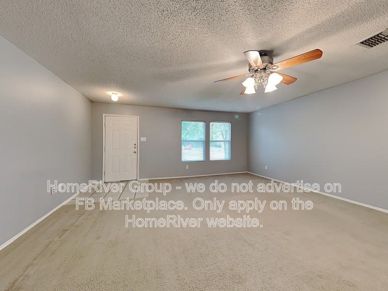 601 Pickwick Lane - Photo 4 of 23