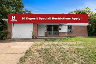 5720 Bluffman Dr - Photo 1 of 1