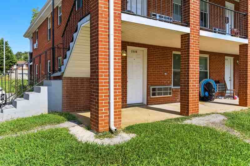 2506 Cecelia Ave #2506 - Photo 7 of 11