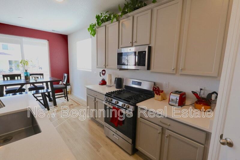 16487 Mountain Flax Dr - Photo 6 of 25