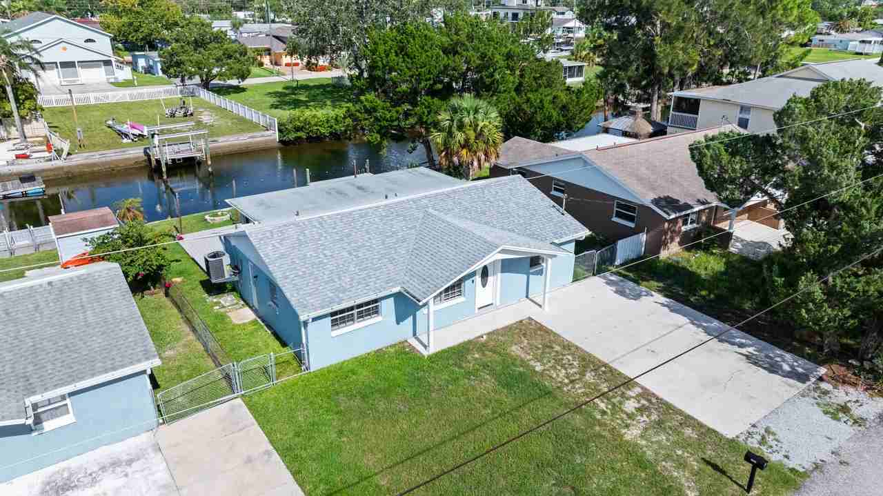 13916 Sommers Avenue - Photo 2 of 50