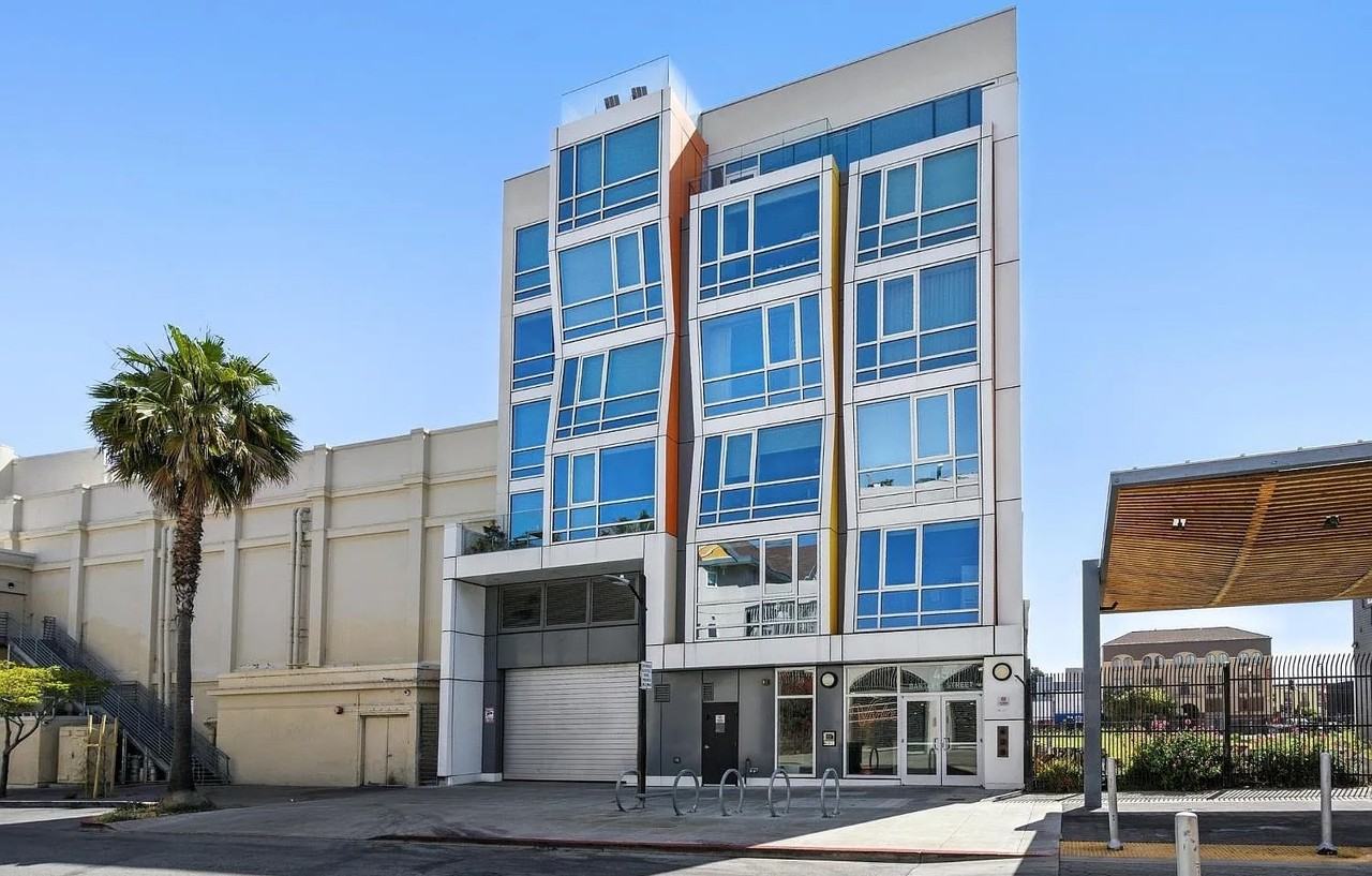 45 Bartlett St - Photo 3 of 40