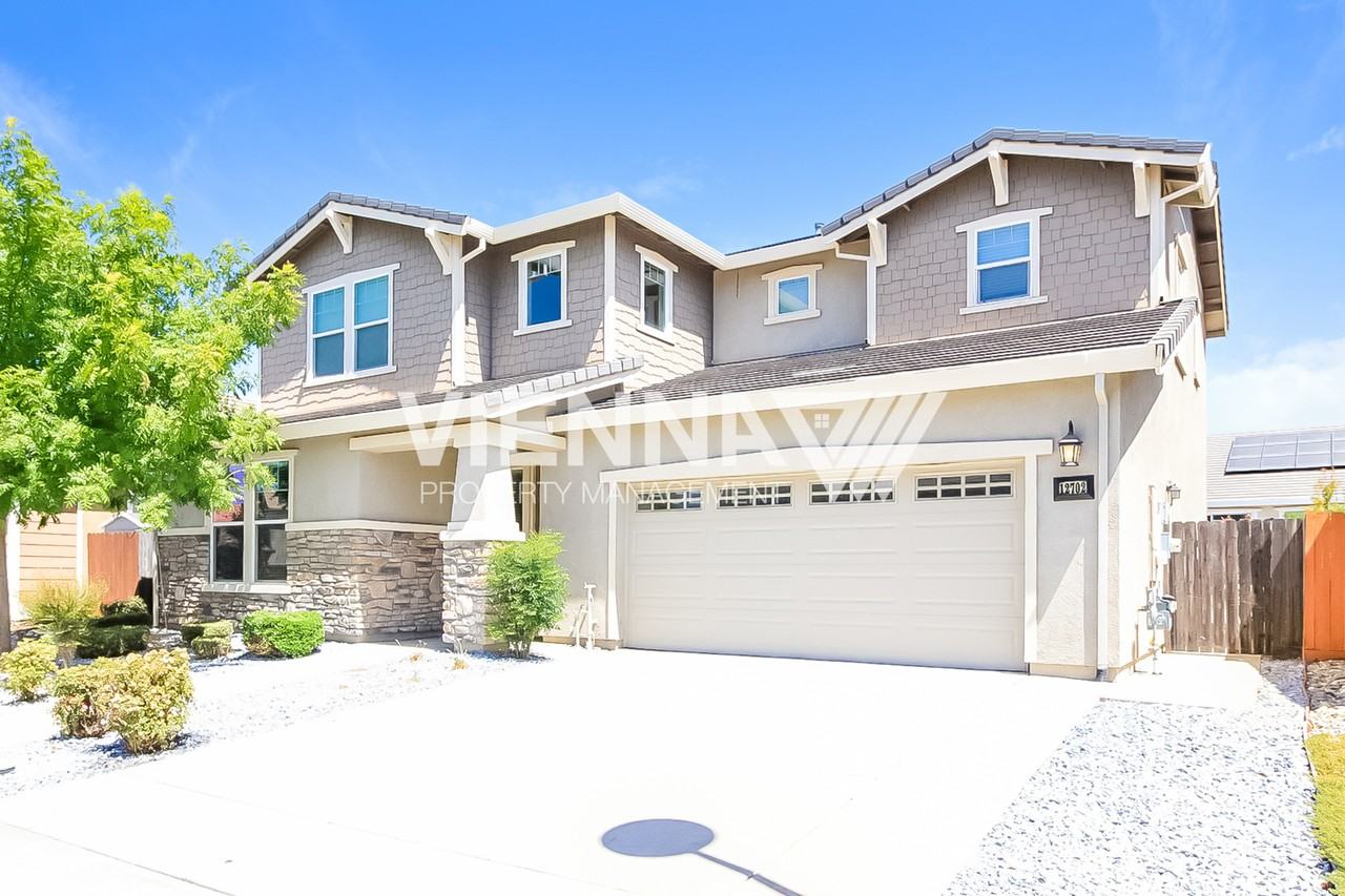 12702 Thornberg Way - Photo 2 of 25