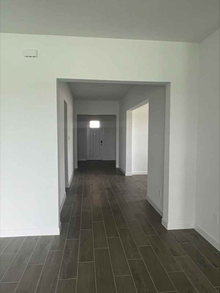 34161 Cardinal Yard Dr - Photo 2 of 7