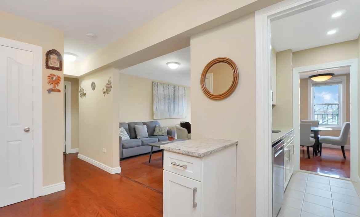830 Howard Ave - Photo 2 of 11
