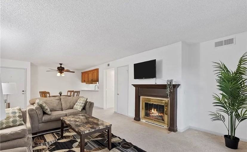 3481 Stancrest Dr - Photo 3 of 14