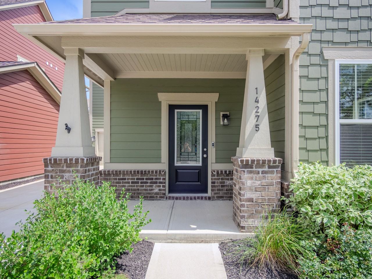 14275 Larson Dr #NA - Photo 2 of 44