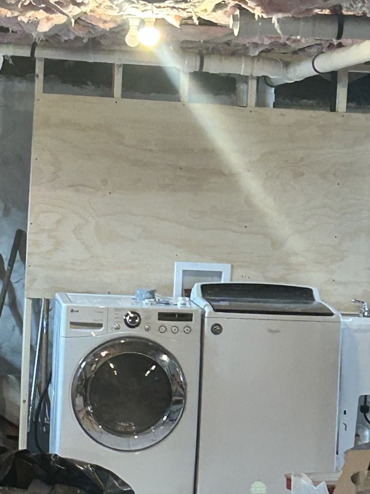 88 Wyoming Ave - Photo 3 of 32