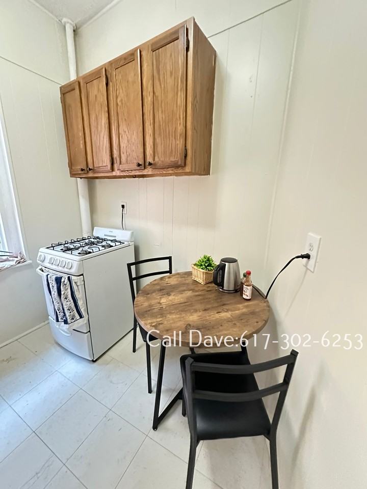 5 Walbridge St #3 - Photo 3 of 10