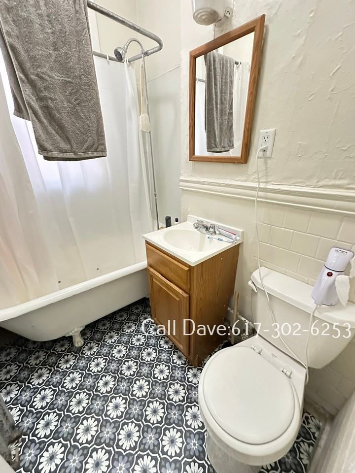 5 Walbridge St #3 - Photo 6 of 10