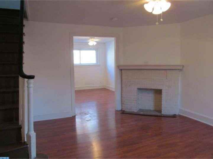 219 Laurel Rd - Photo 3 of 13