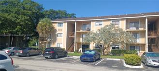 300 Palm Cir W #105 - Photo 1 of 1