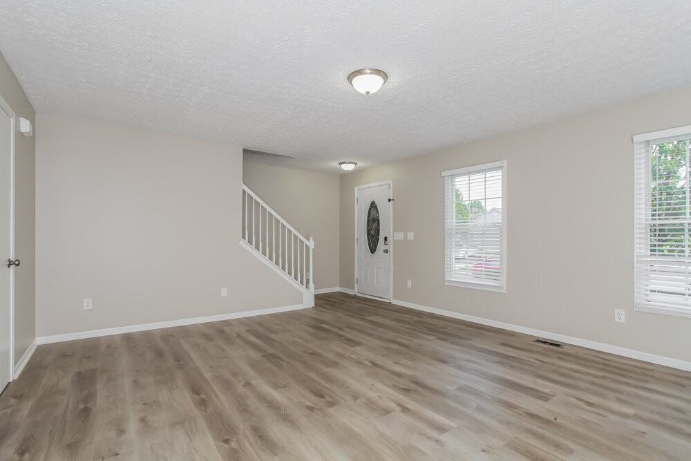 5770 Gradey Pass - Photo 6 of 18