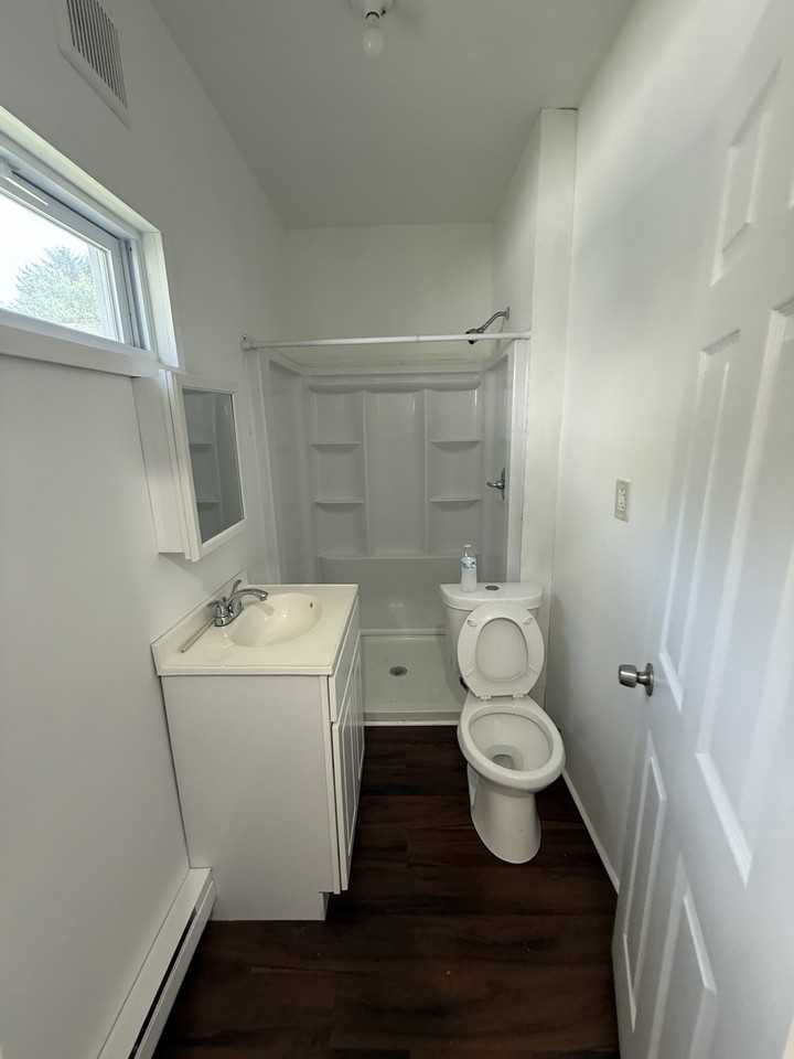 2528 Boulevard Avenue #1 - Photo 3 of 6