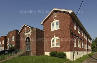 952 S Floyd St - Photo 1 of 1