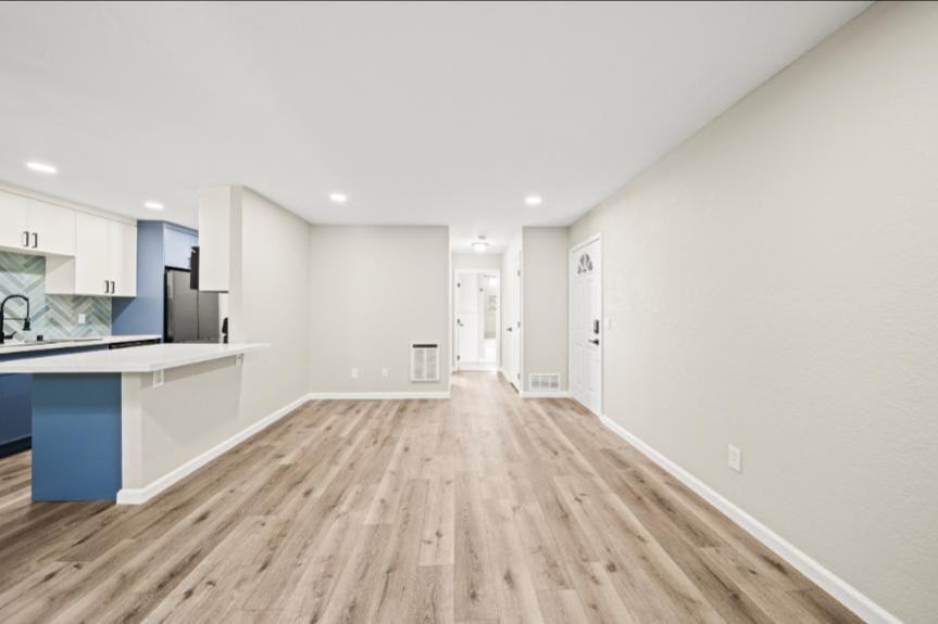 1625 Pentecost Way - Photo 5 of 16