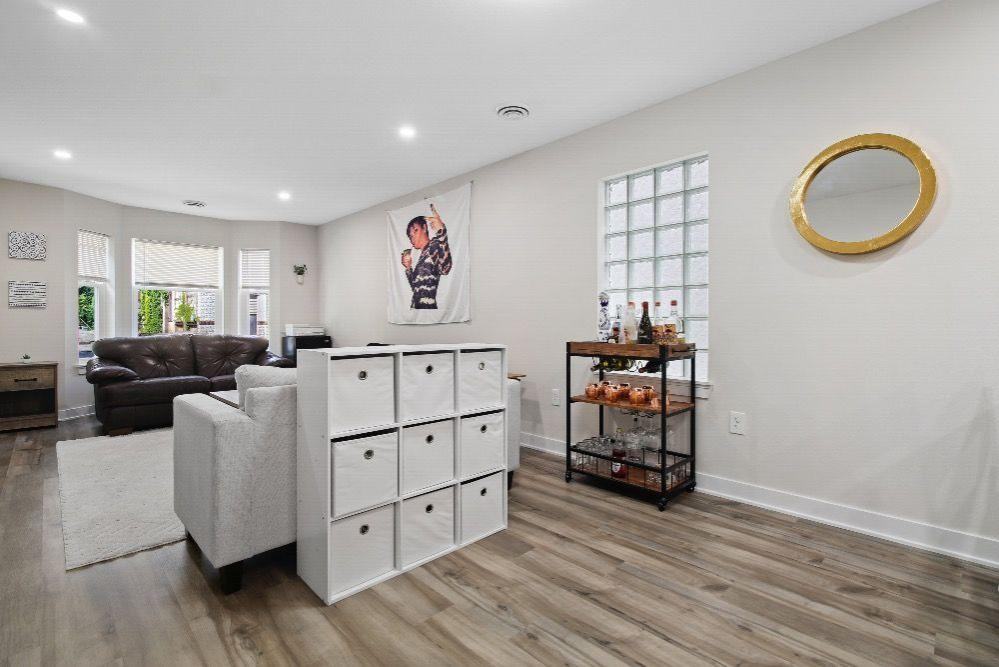 1703 W State St - Photo 6 of 15