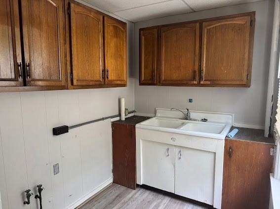 85-87 Hickory st - Photo 2 of 10