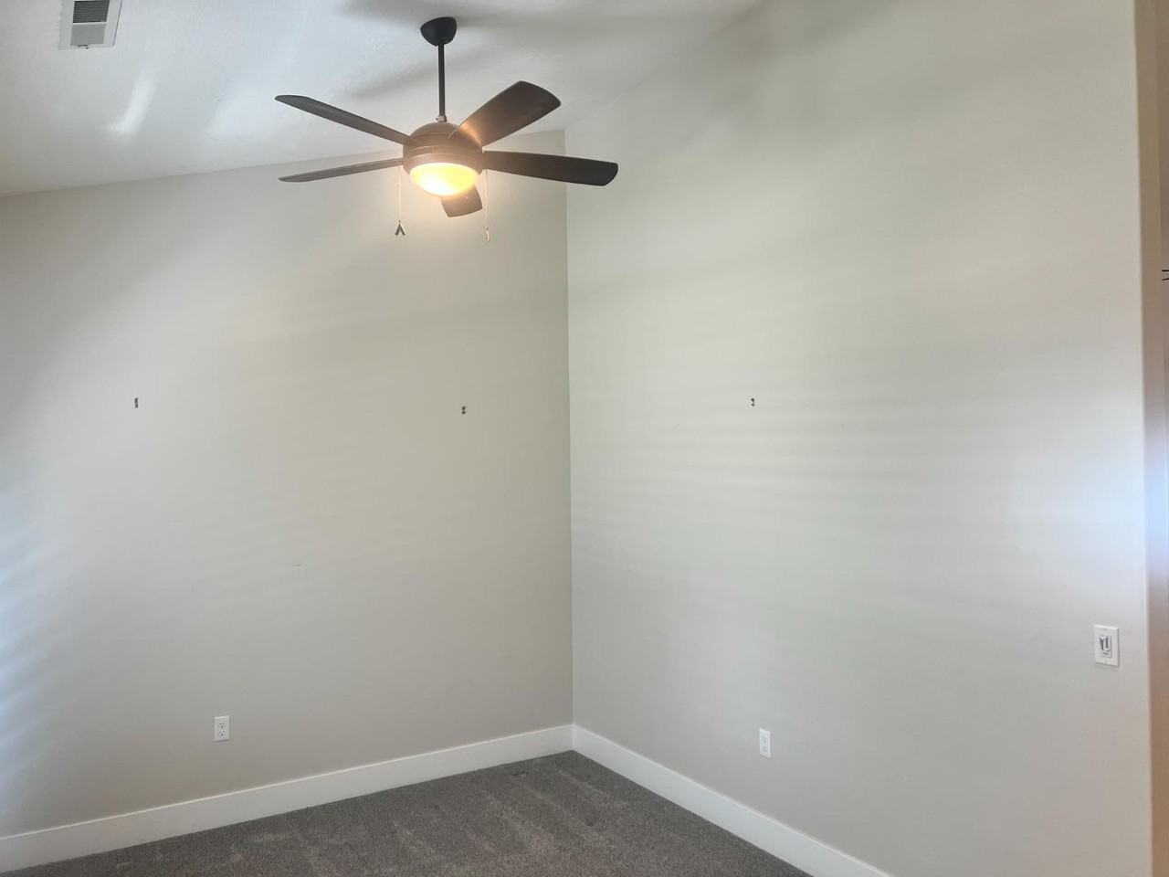 564 N Spring Meadow Ln - Photo 3 of 20