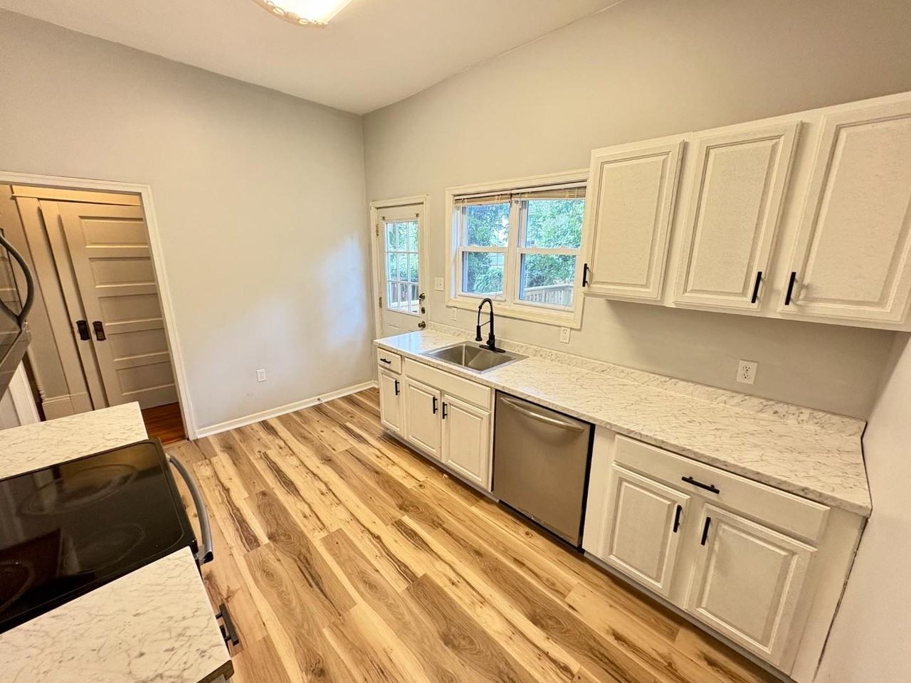 1331 Ruffner Place - Photo 3 of 12