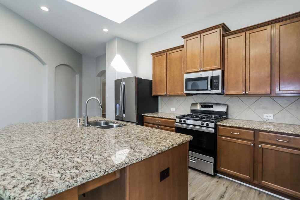 817 Partridge Dr - Photo 6 of 16