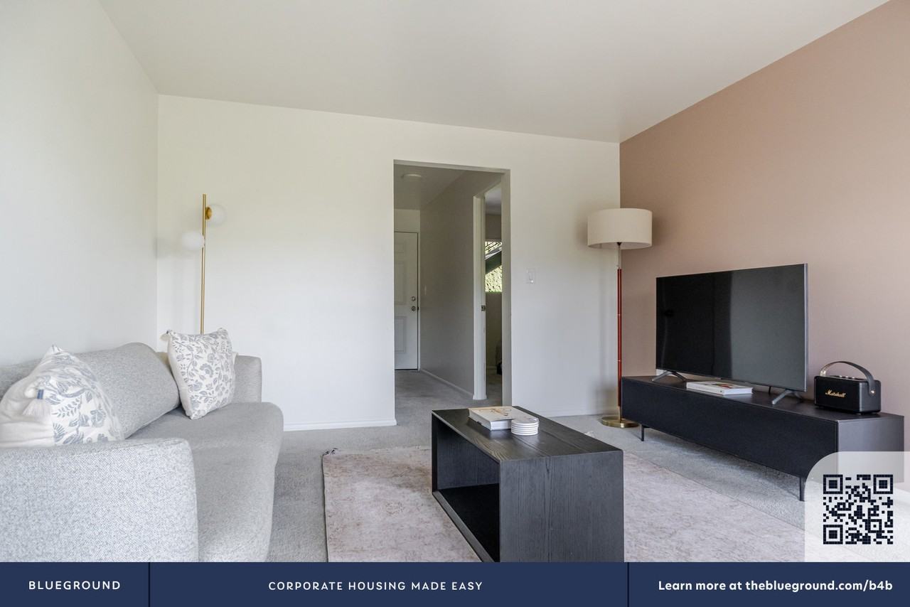 2850 15th Avenue West - Photo 6 of 24