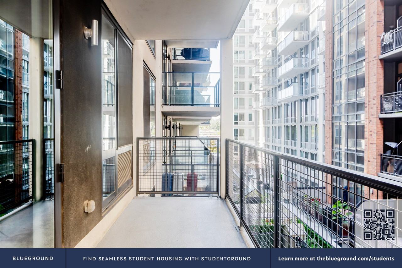 148 1st St #1985 - Photo 7 of 35