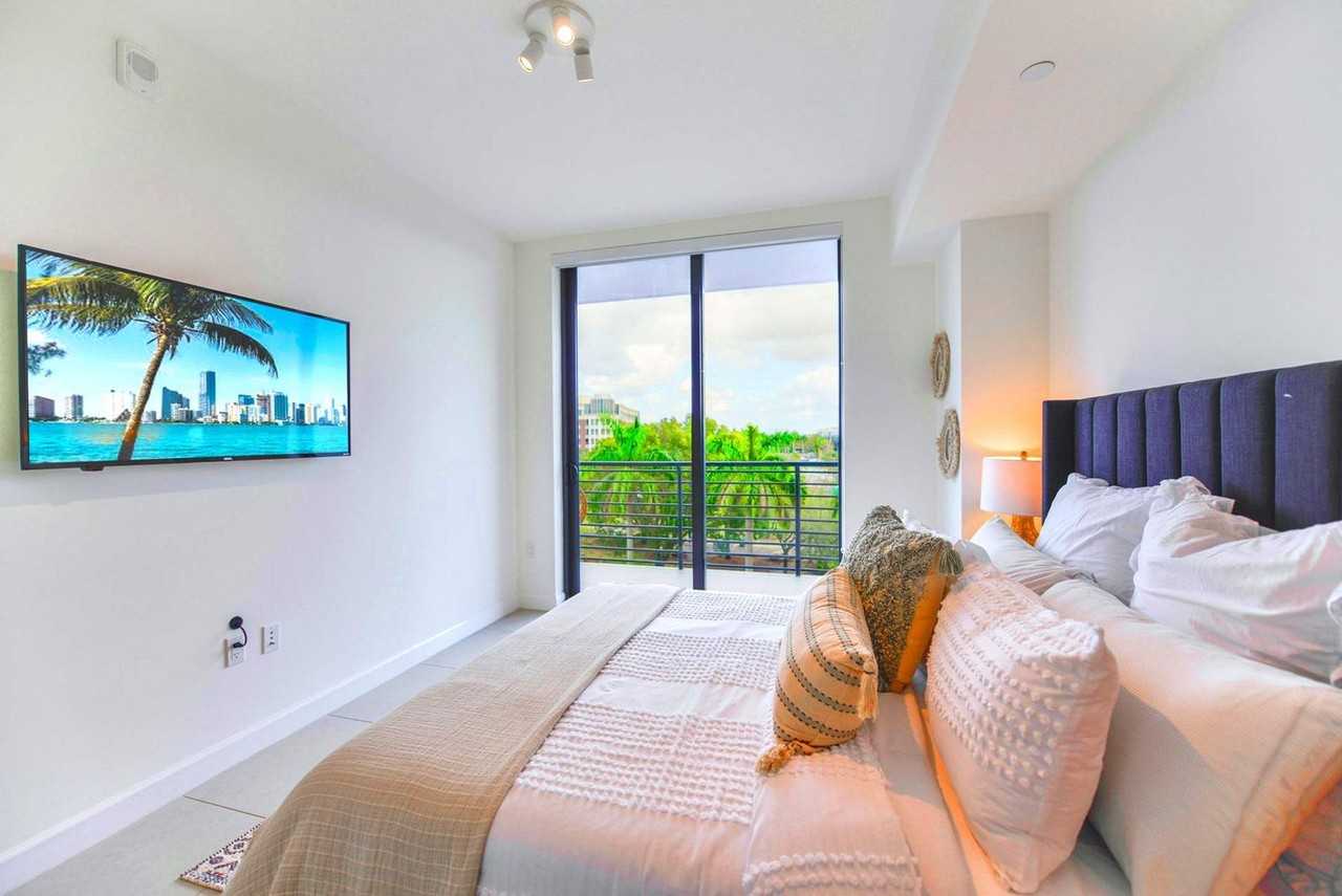 5350 Nw 84th Ave #1022290P - Photo 4 of 21