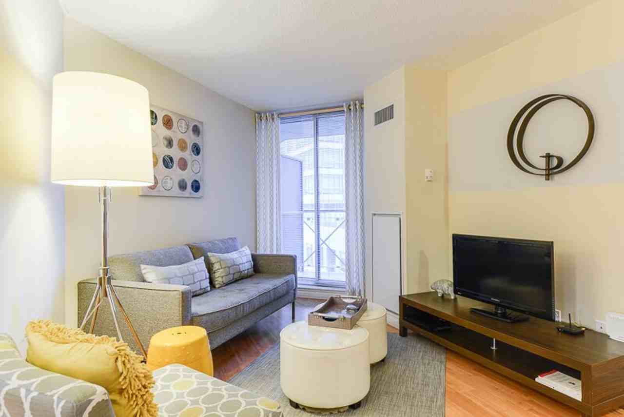 28 Nelson Street #1034882P - Photo 3 of 11