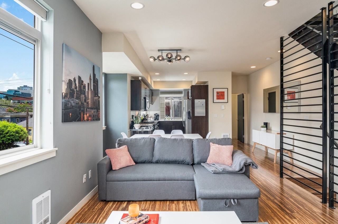 1220 E Columbia St #1035995P - Photo 6 of 43