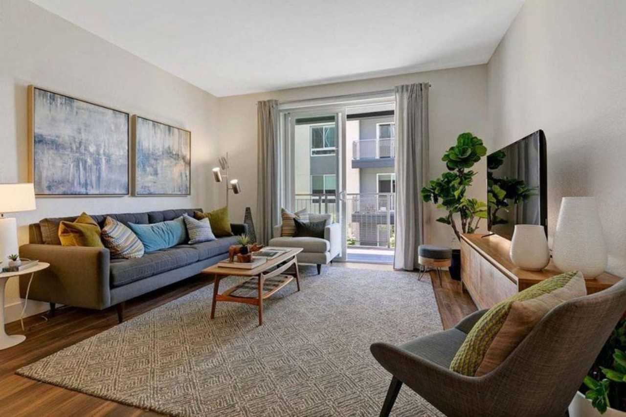 345 E Mc Kinley Ave #1267988P - Photo 3 of 30