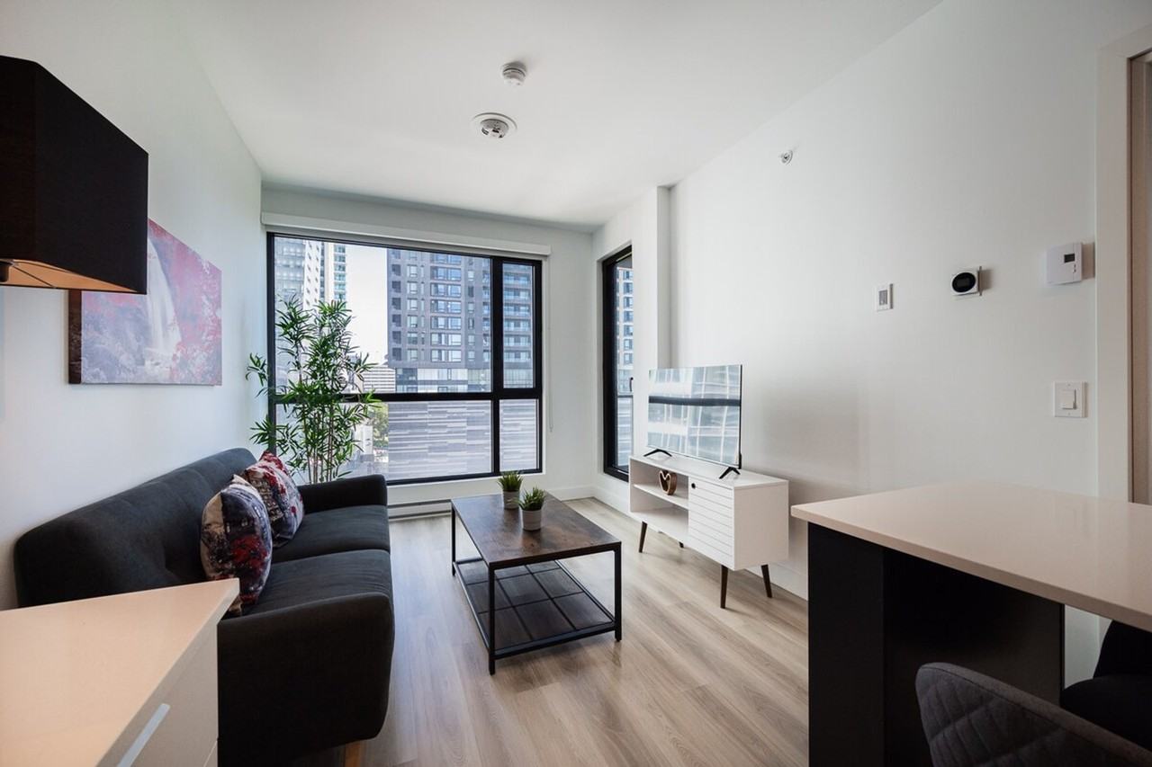 1438 Av Overdale #1269270P - Photo 6 of 40