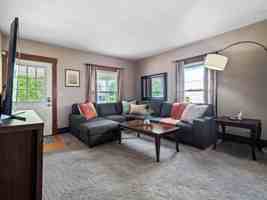 featured image of 679 Washington St