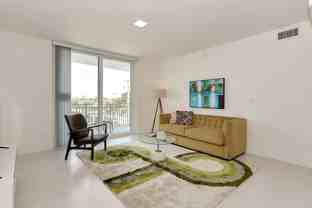 1710 Sw 27th Ave - Photo 1 of 1