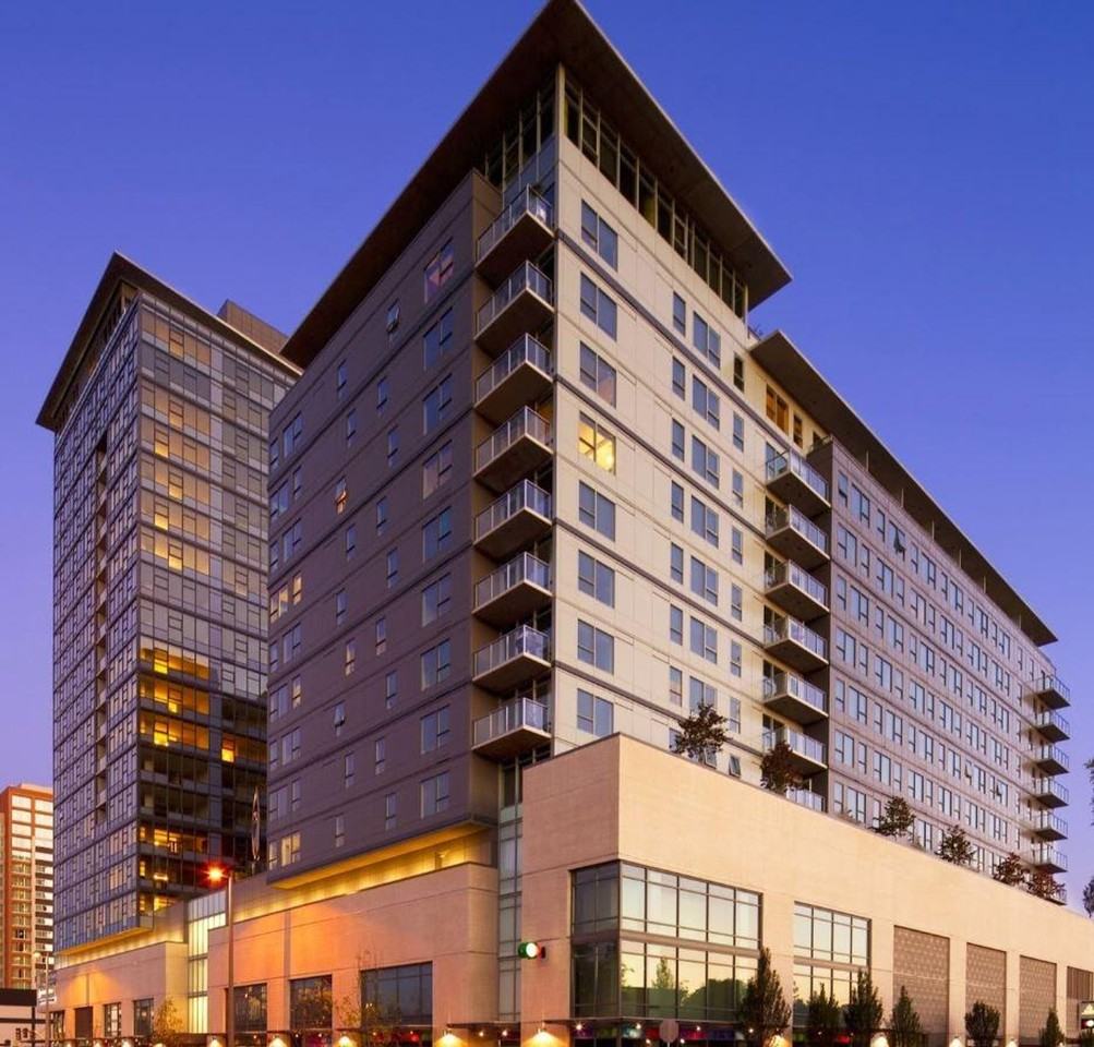 10349 Northeast 10th Street - Photo 5 of 8