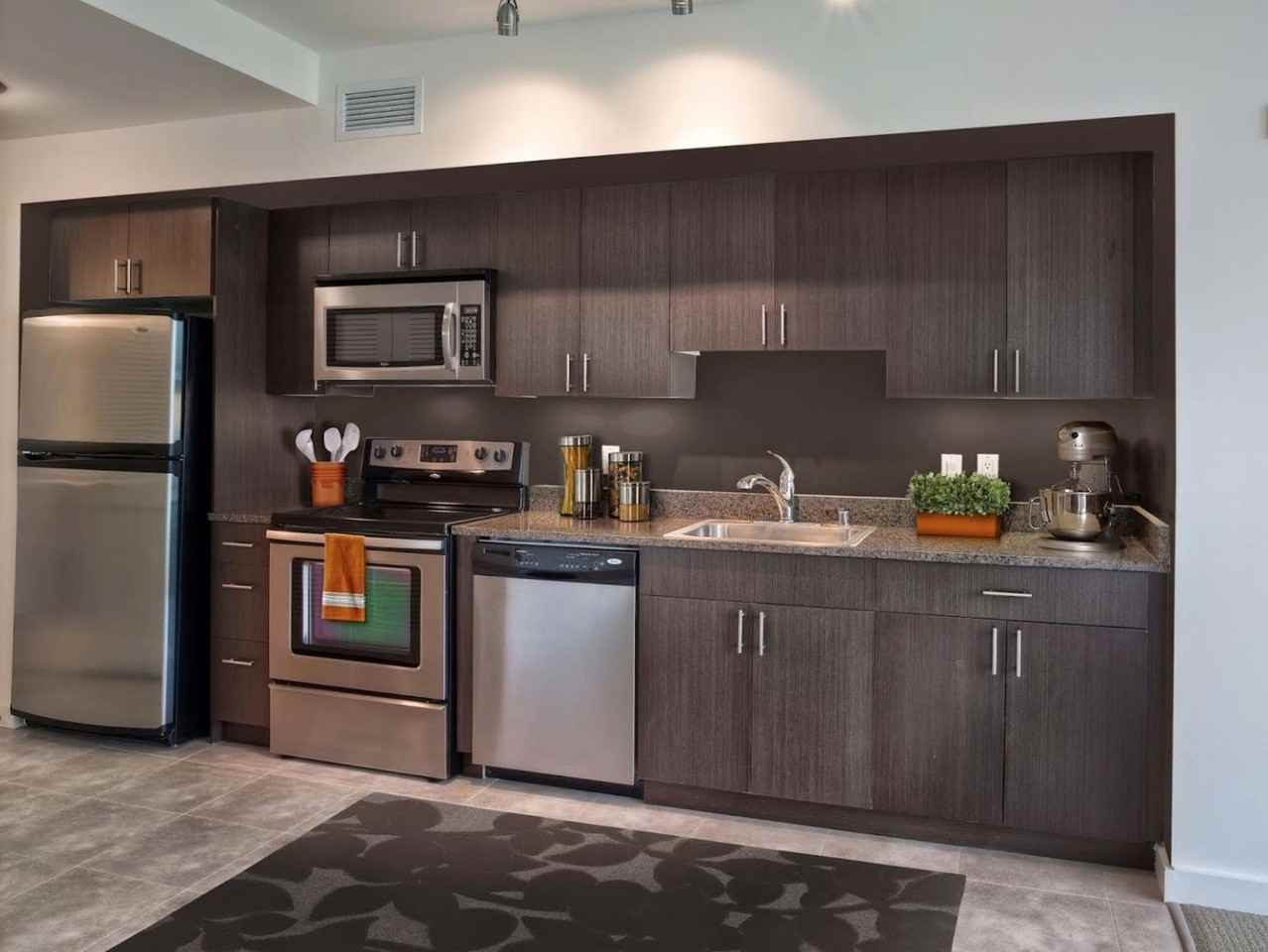 10349 Northeast 10th Street - Photo 3 of 8