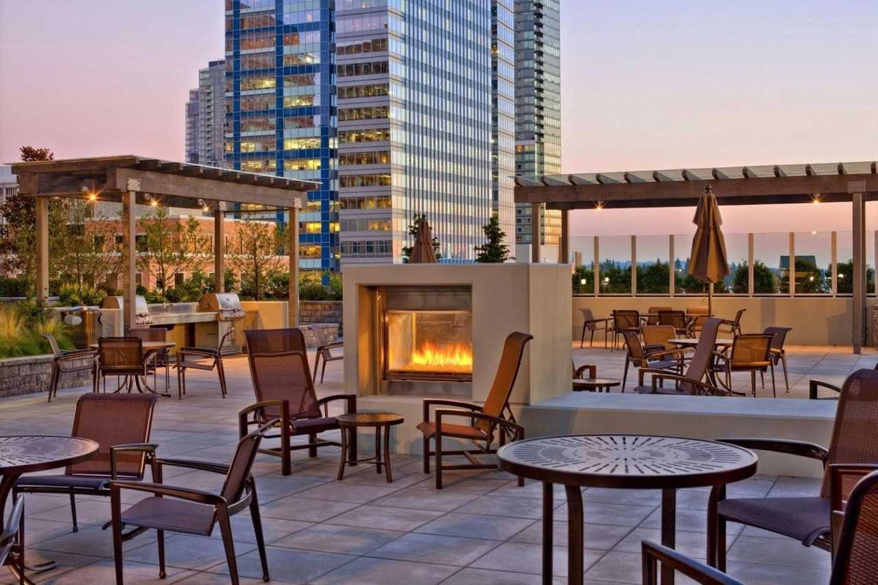 10349 Northeast 10th Street - Photo 7 of 8