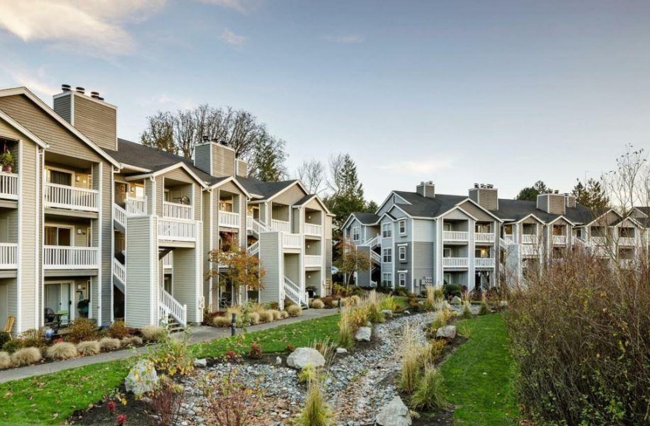 17500 Nw Cornell Rd #1280495P - Photo 3 of 10