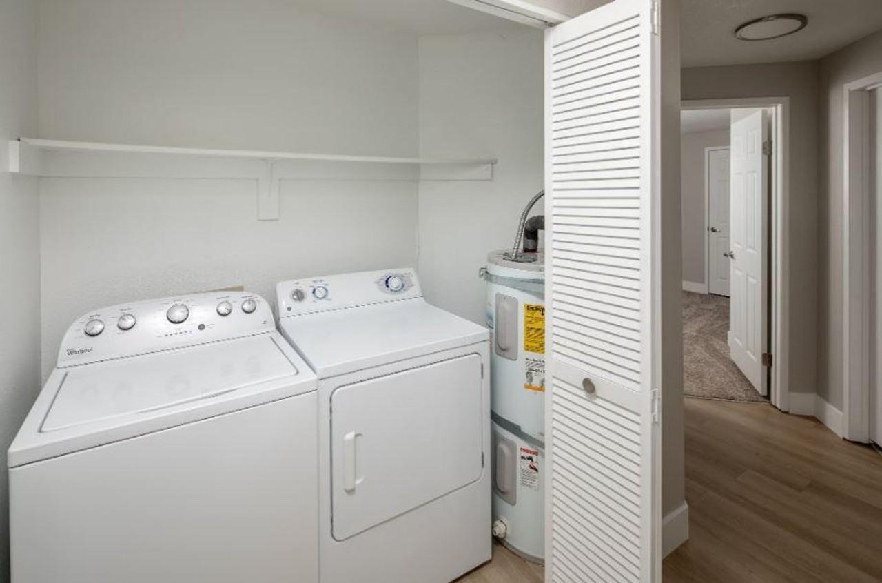 17500 Nw Cornell Rd #1280495P - Photo 4 of 10