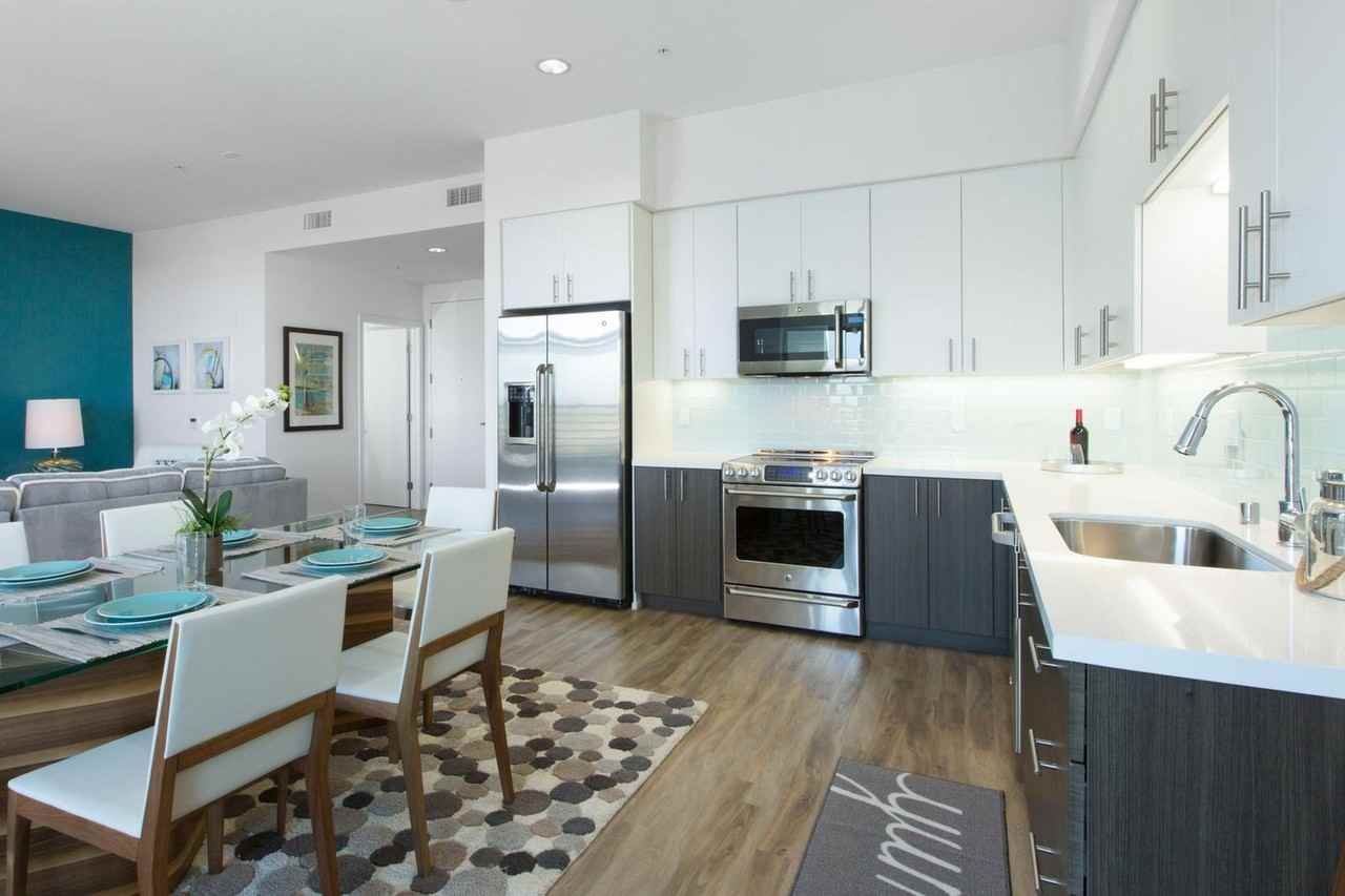 150 South Taaffe Street - Photo 3 of 11