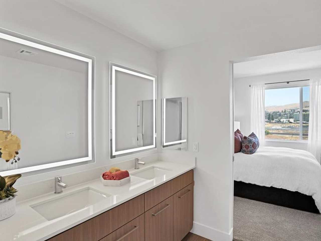 45193 Warm Springs Blvd #1280732P - Photo 4 of 11