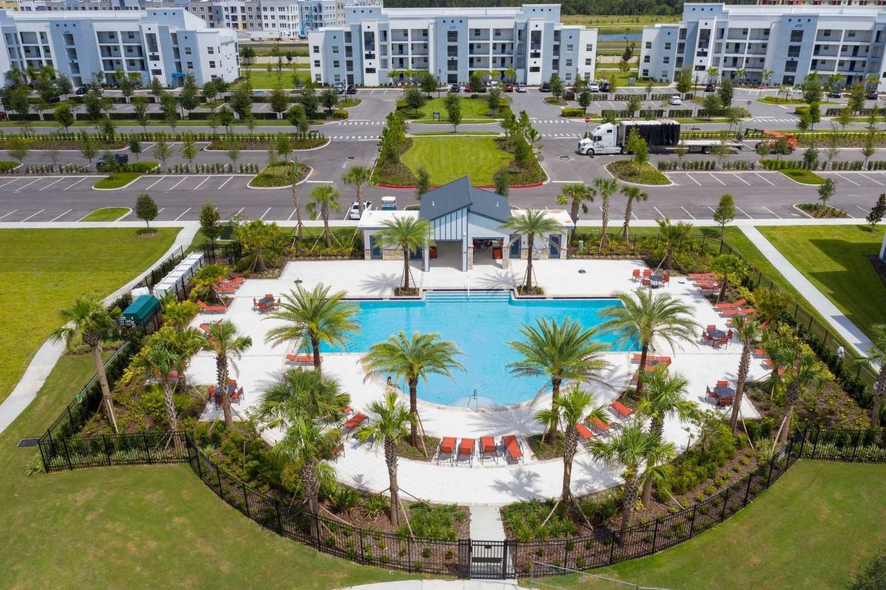 3161 Paradox Cir #1280990P - Photo 4 of 35