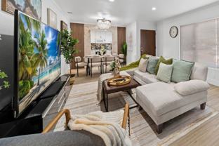 606 S Sunshine Ave - Photo 1 of 1