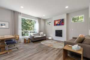 featured image of 2934 Sw Crestwood Dr