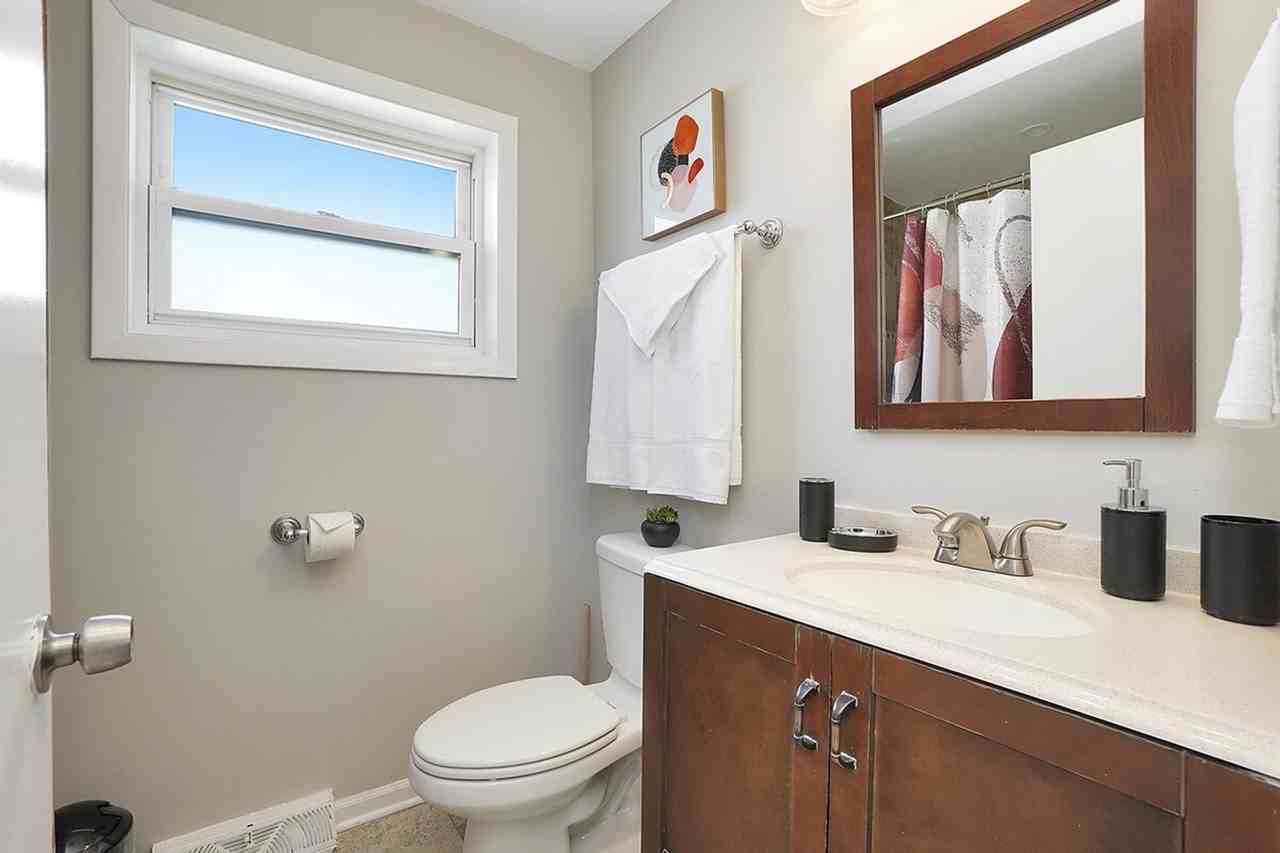 6121 S Narragansett Ave #1285060P - Photo 6 of 19